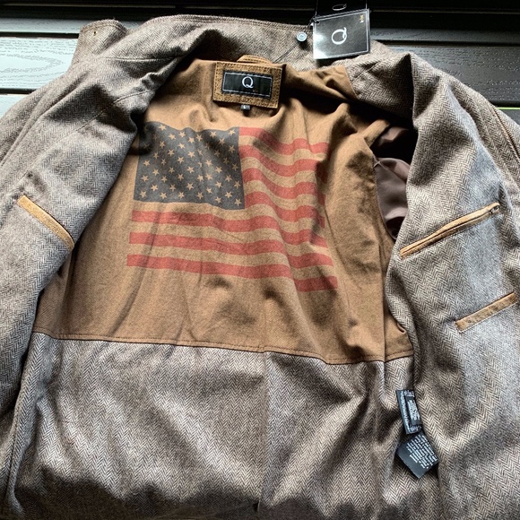 NWT Q By Flynt Leather Coat/Outerwear - Picture 2 of 3